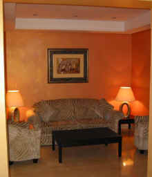 2nd lounge1_WEB.jpg (24248 bytes)