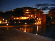 night_WEB.jpg (17269 bytes)